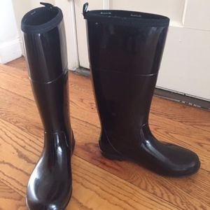 Kamik Rain Boots w/Polartec lining - Size 6